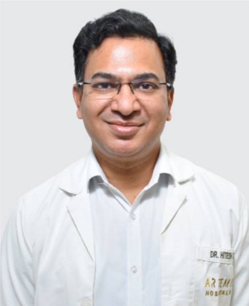 Dr. Hitesh Garg - Orthopaedic Surgery, Orthopaedics, Scoliosis Surgery, Spine Surgeons, Spine Surgery