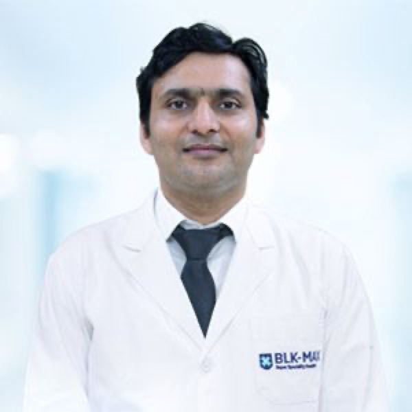 Dr. Abhishek Aggarwal - Cancer Centre, Surgical Oncology, Gastrointestinal (GI) Cancer Programme, Cancer Robotic Surgery Programme