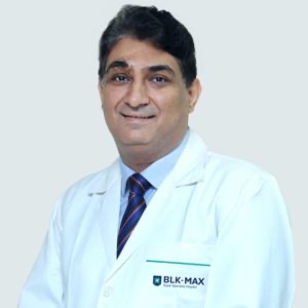 Dr. Puneet Girdhar - Max Institute of Robotics and Minimal Invasive Spine Surgery - Ortho Spine, MIS & Robotic Spine Surgery