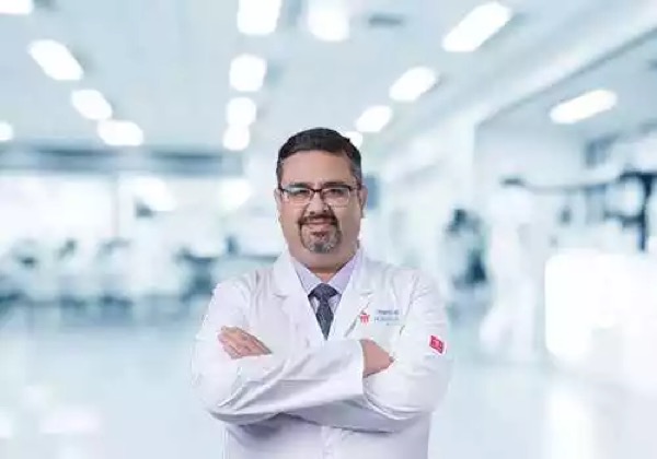 Dr. Puneet Khanna - Pulmonology (Respiratory and Sleep Medicine)