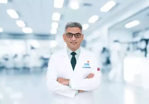 Dr. Surender Kumar Dabas - Cancer Care, Robotic Assisted Surgery