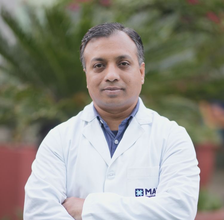 Dr Ravi Prasad - Neurosurgery