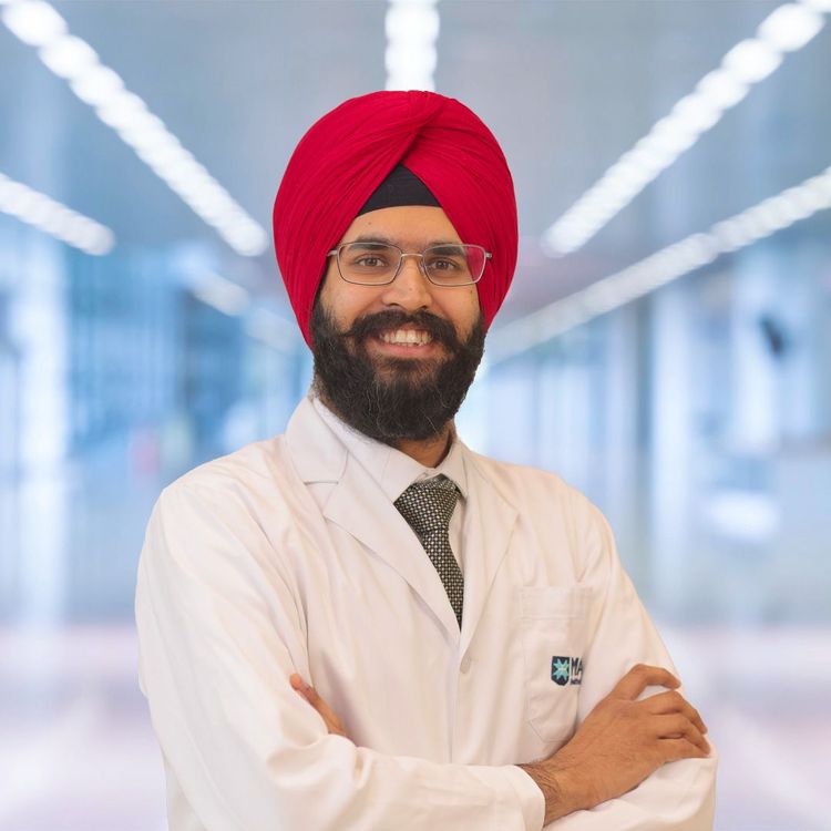 Dr Ajit Singh Oberoi - Surgical Oncology, Thoracic Oncology