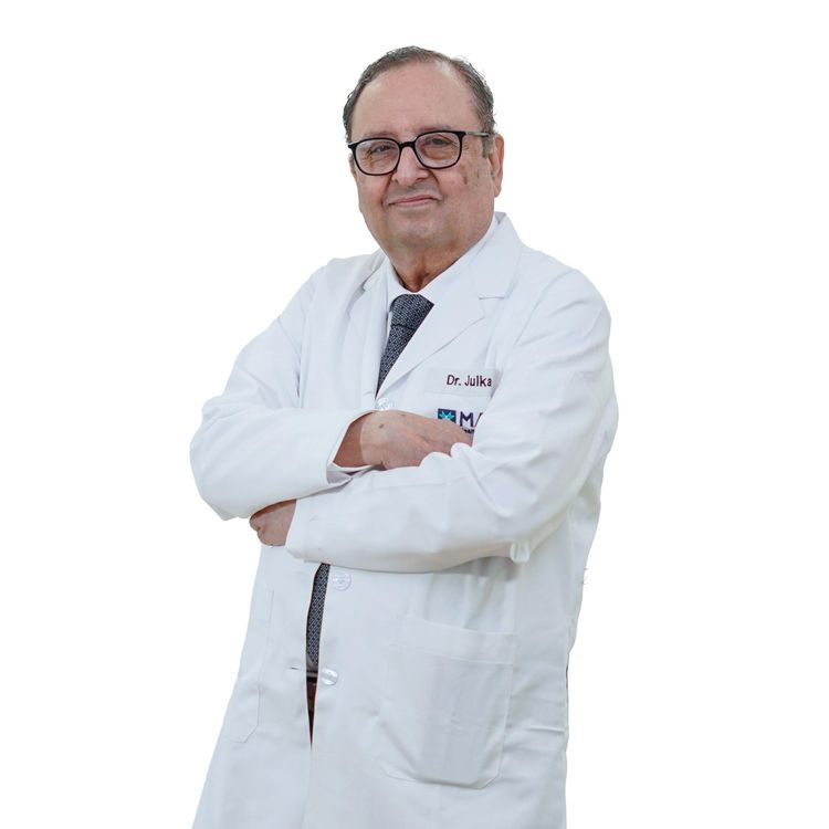 Dr. Pramod Kumar Julka - Medical Oncology, Paediatric (Ped) Oncology, Cancer Care / Oncology, Uro-Oncology, Musculoskeletal Oncology, Breast Cancer, Thoracic Oncology, Gynecologic Oncology, Head & Neck Oncology