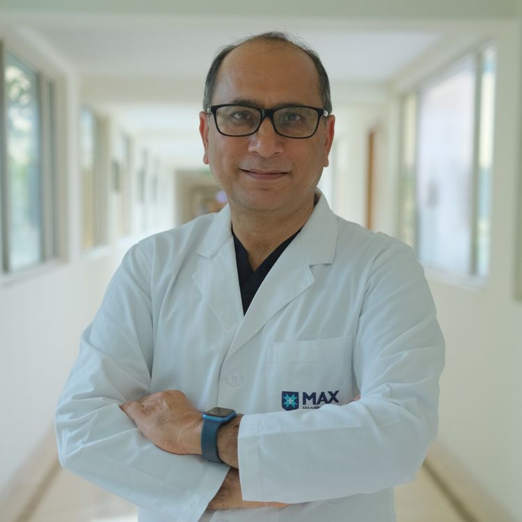 Dr. Rohit Nayar - Aesthetic And Reconstructive Surgery