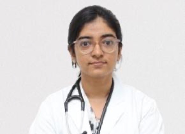 Dr. Devanshee Aakash Shah - MEDICAL ONCOLOGY